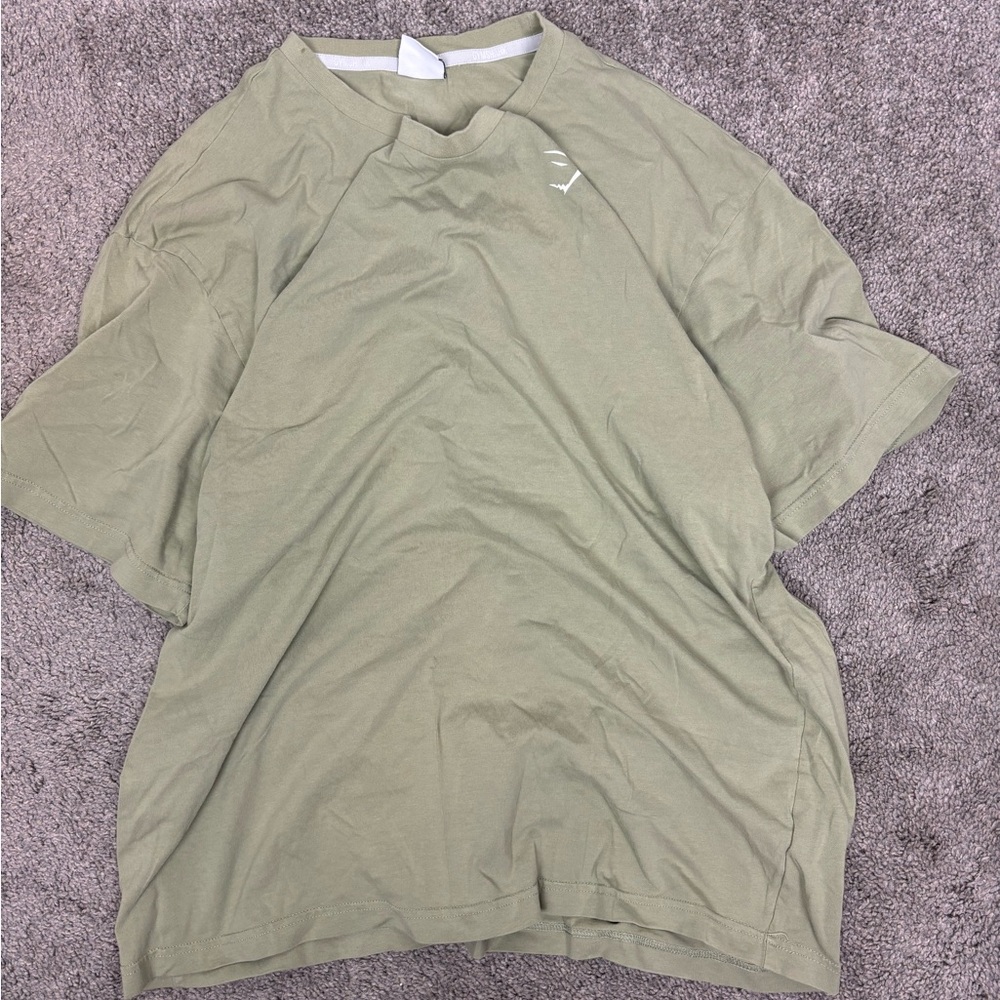 Green gymshark‎ crest logo tshirt
